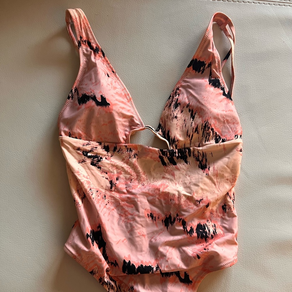 Gymshark Strappy Back Swimsuit - Light Pink Print